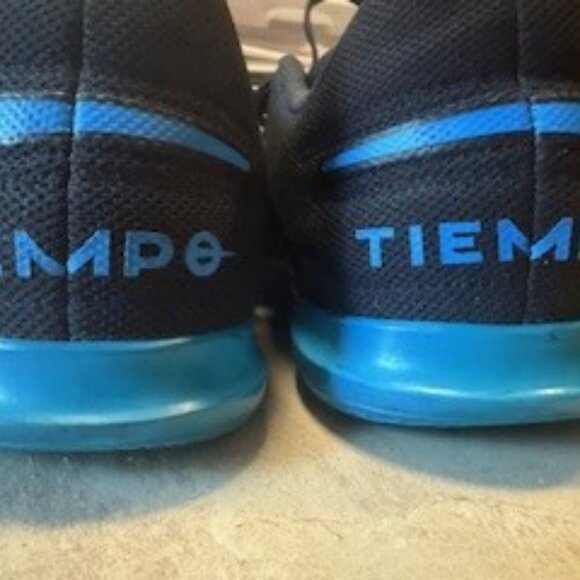Nike Tiempo indoor 9.5 men - Picture 2 of 6